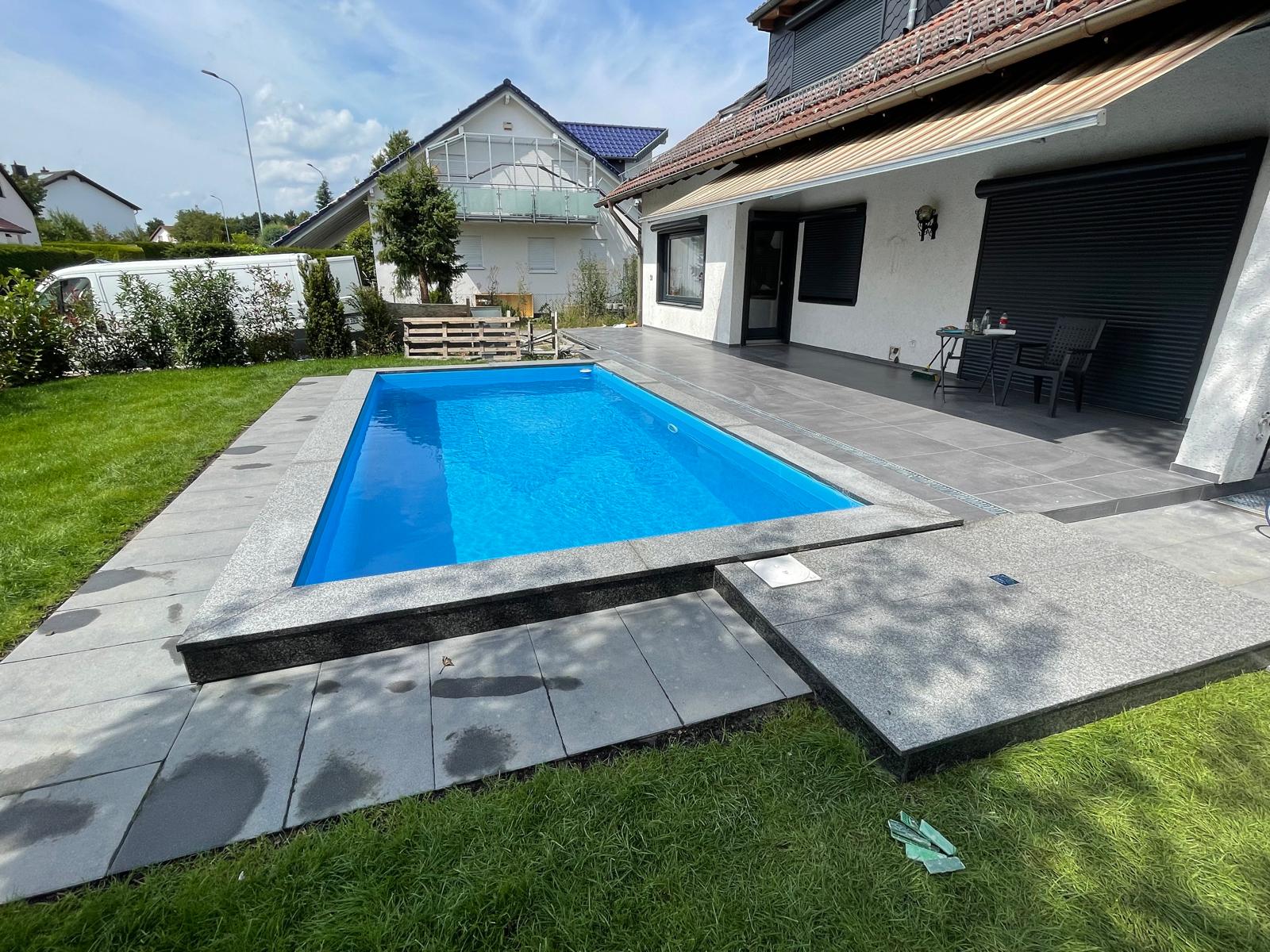 pool und terrasse aus granit