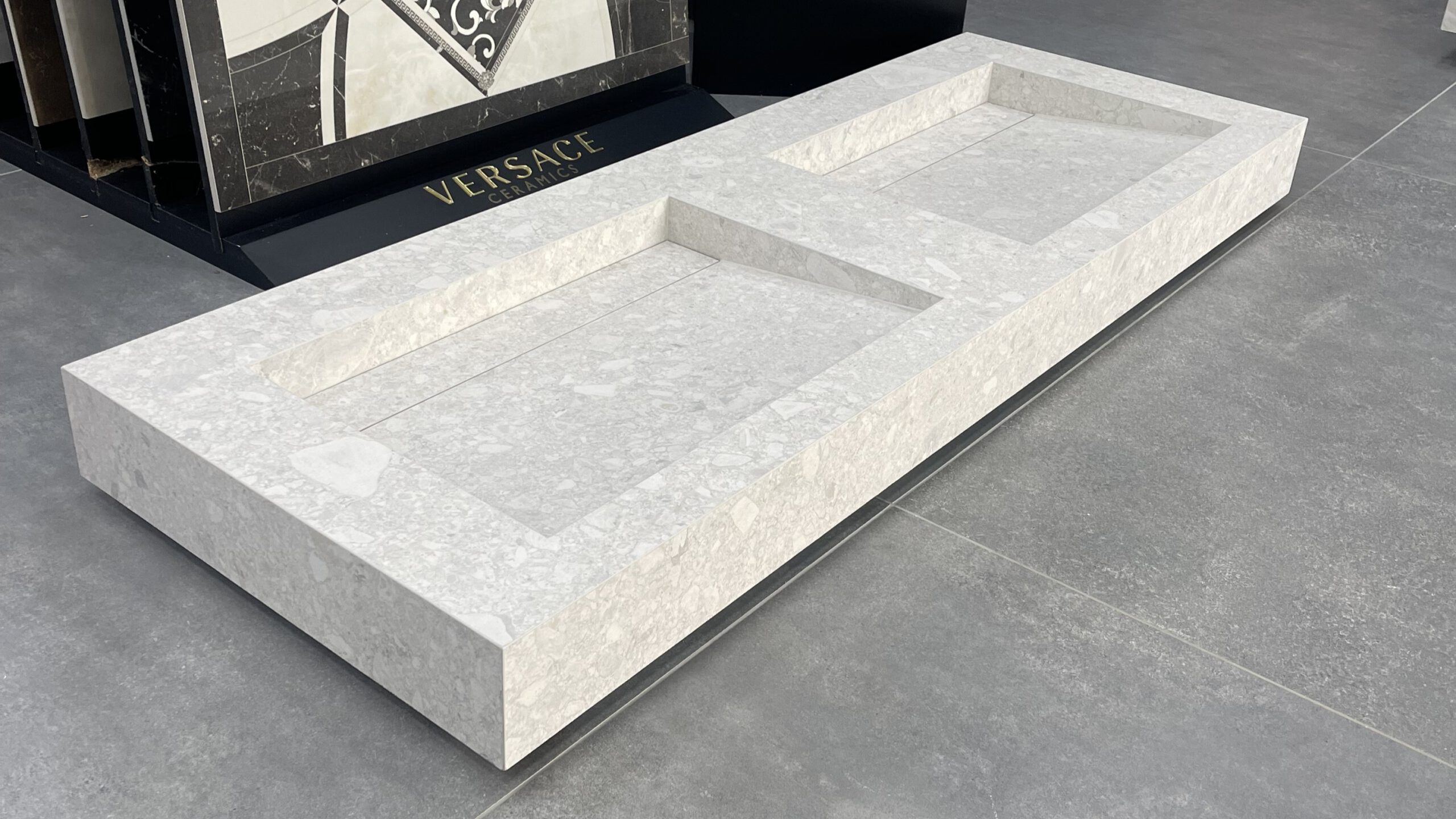 Maßgefertigte Waschbecken in Natursteinoptik Terrazzo Optik in Mannheim und Wetzlar