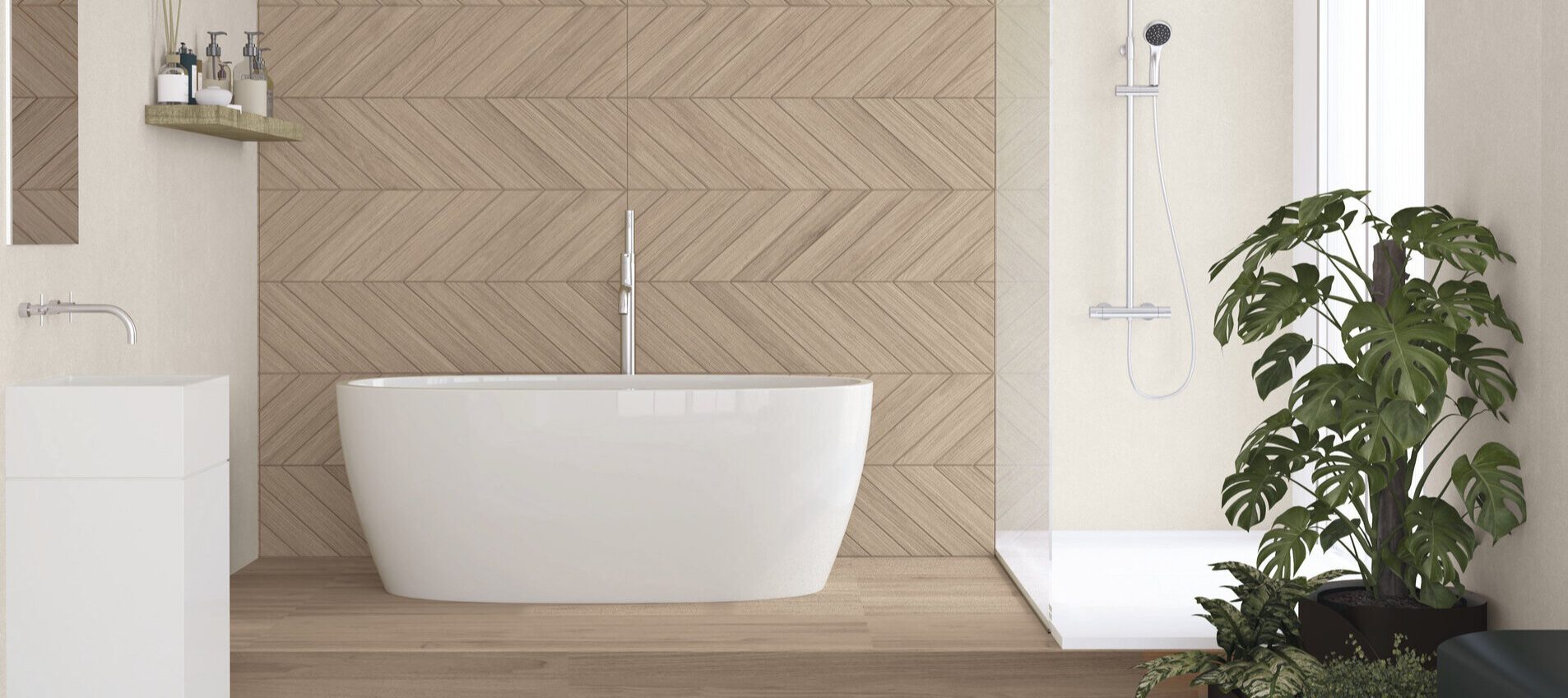 Badezimmer mit freistehendem Bad und hellen Holzoptik-Fischgrätfliesen, formstabil und resistent gegen Feuchtigkeit und Temperaturschwankungen.